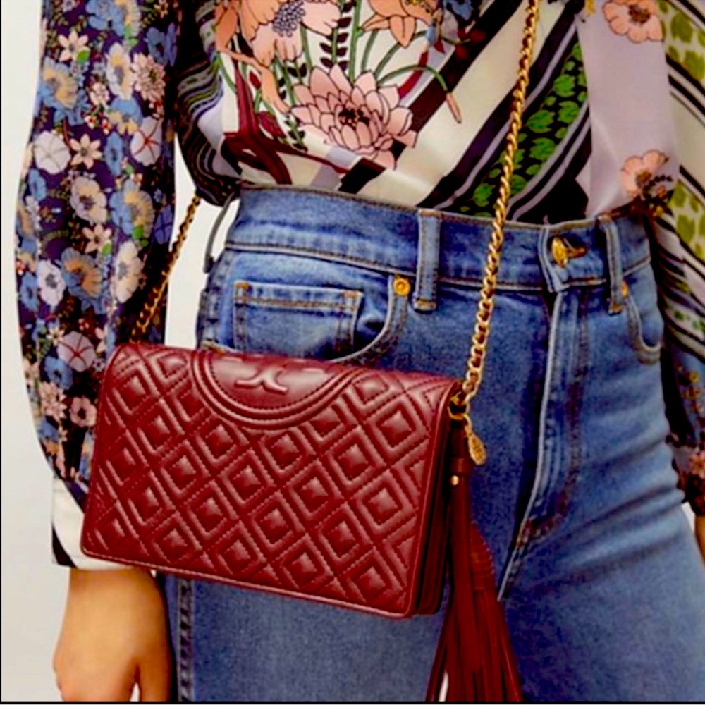 TORY BURCH FLEMING SOFT CHAIN WALLET